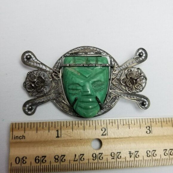 Vintage Mexico Silver Filigree Carved Green Stone, Aztec Mayan Style Brooch - Picture 4 of 6